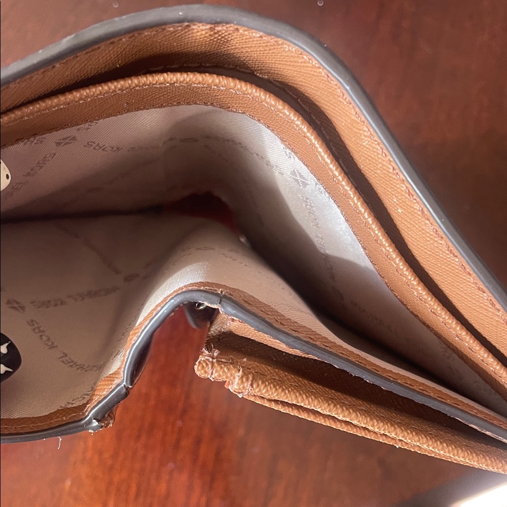 Michael Kors Black and Tan Crossbody Bag Set - Picture 13 of 14